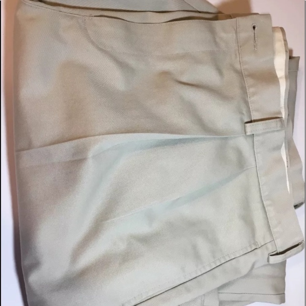 LL Bean classic fit men’s pants size 42 x 36